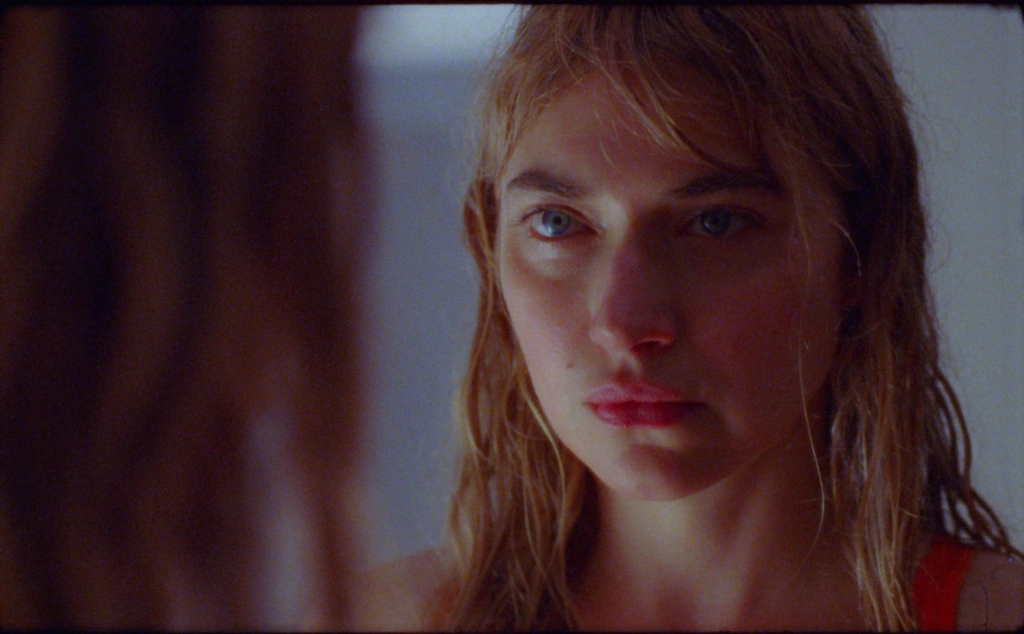 L'incroyable performance de Imogen Poots, un visage où le traumatisme transparaît