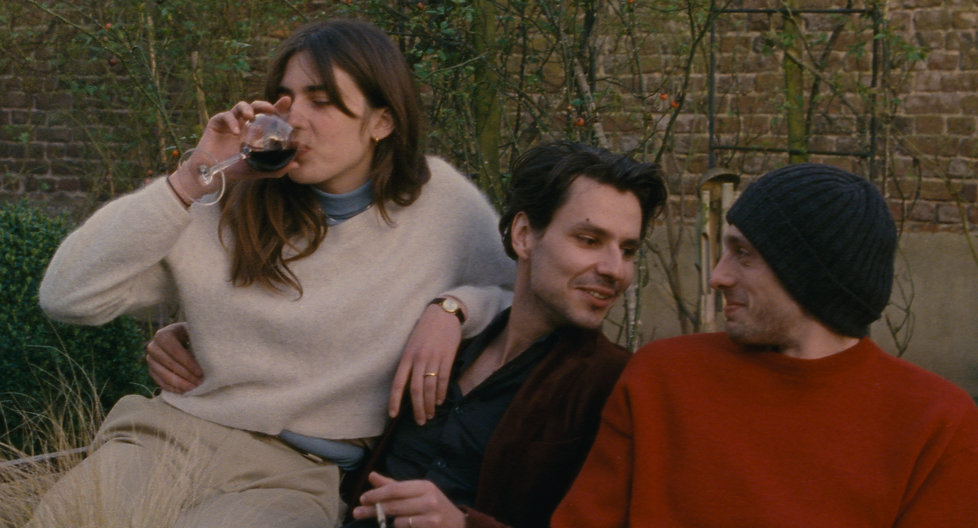Andranic Manet, Théo Delezenne et Lomane de Dietrich dans Ari (2025) de Léonor Serraille © Condor Entertainment